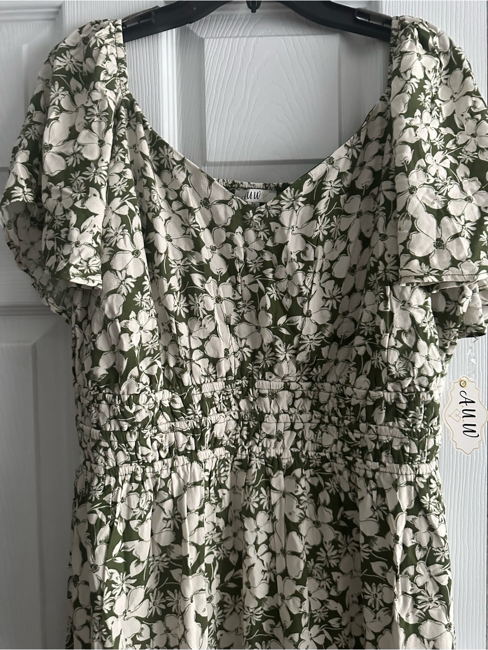 Women’s Olive Green Floral Smocked-Waist Dress
